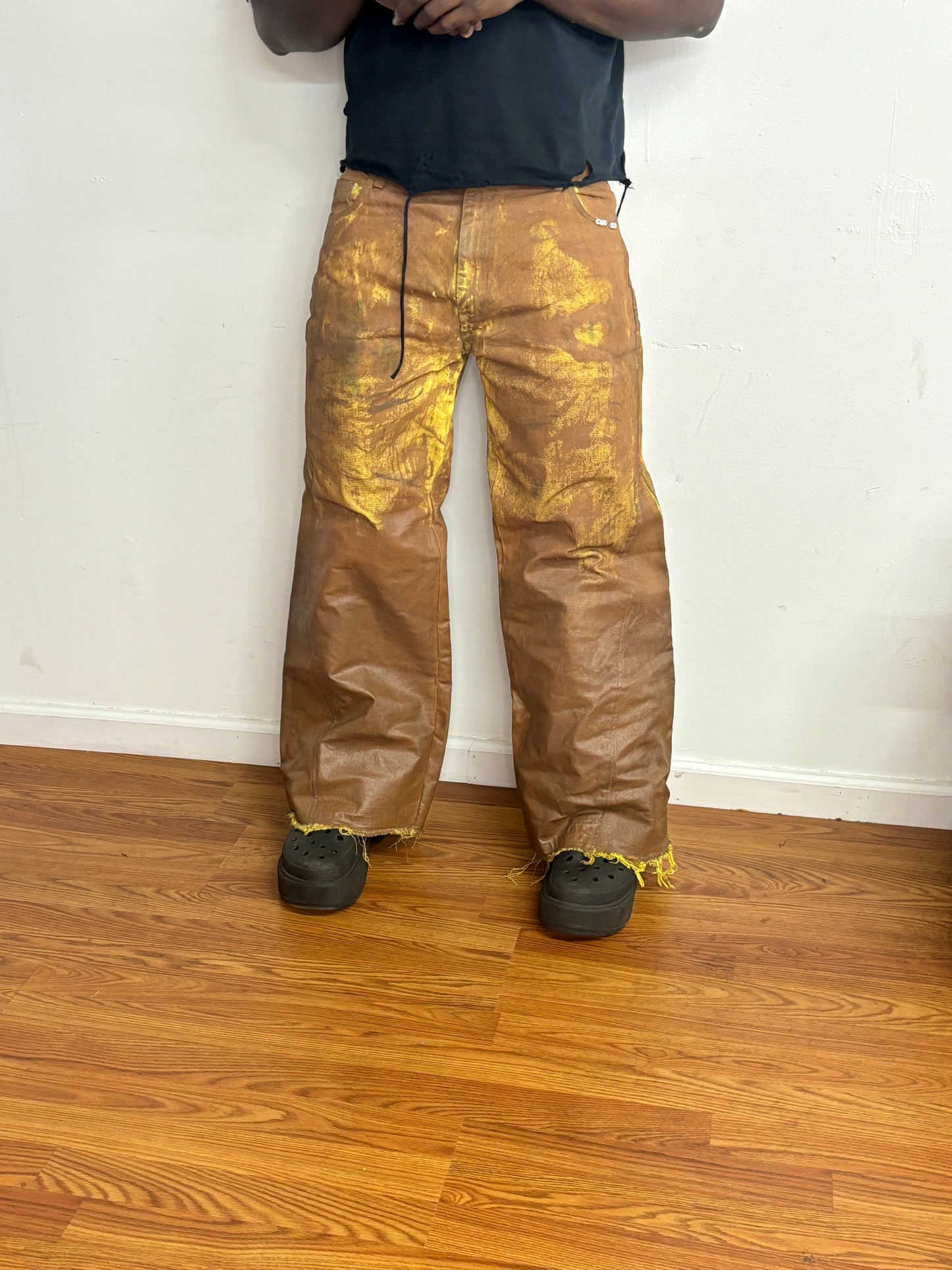 suspicious banana fedi denim