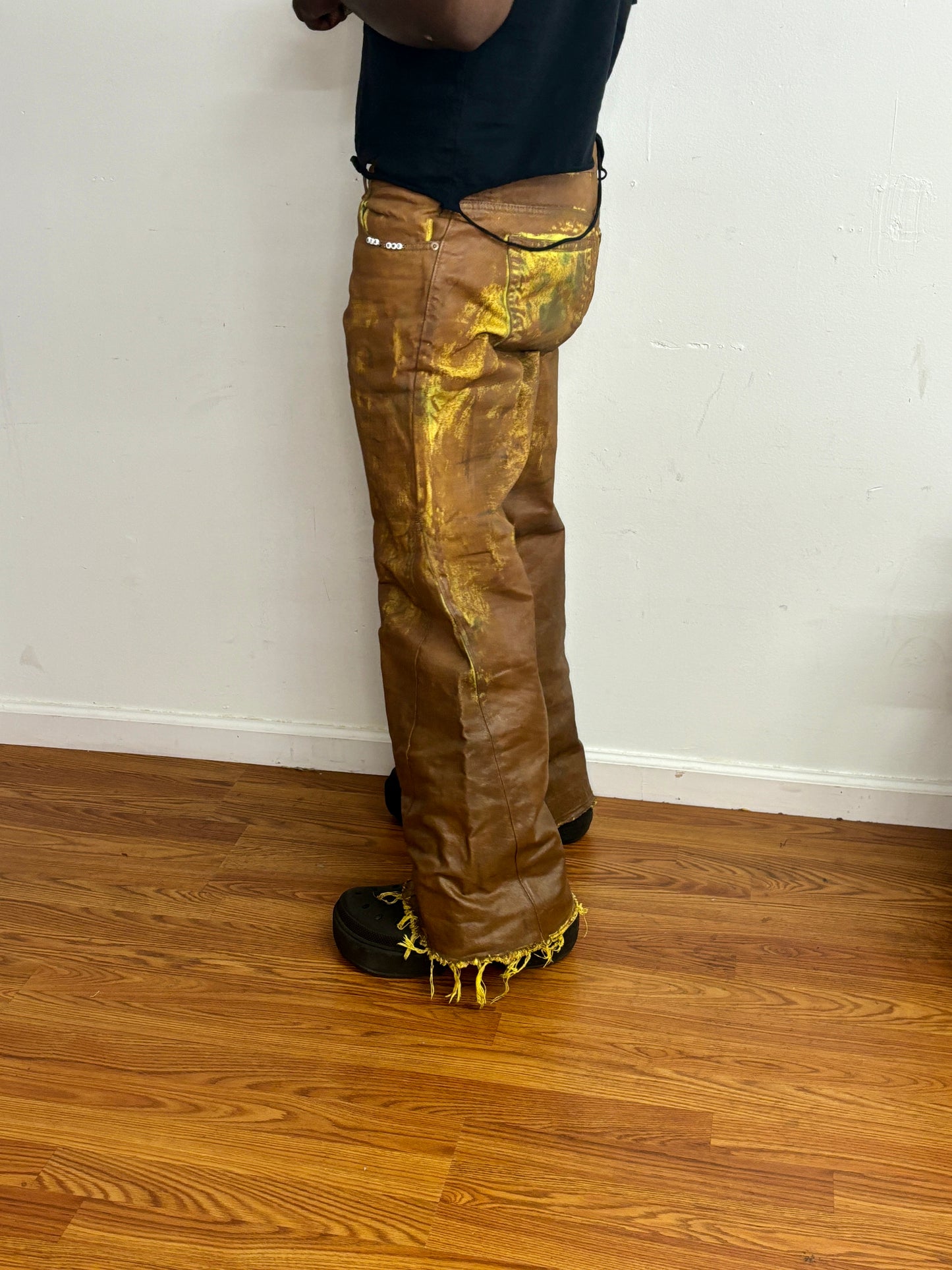 suspicious banana fedi denim