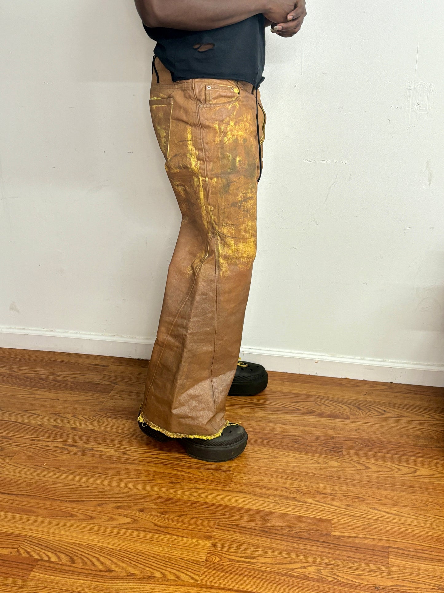 suspicious banana fedi denim